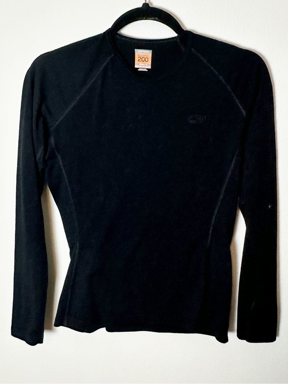 Icebreaker Women's Bodyfit 200 Merino Wool Long Sleeve Top Black Medium